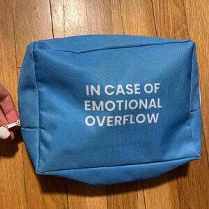 Garnier Baby Blue Makeup Bag "Emotional Overflow" *Brand NEW